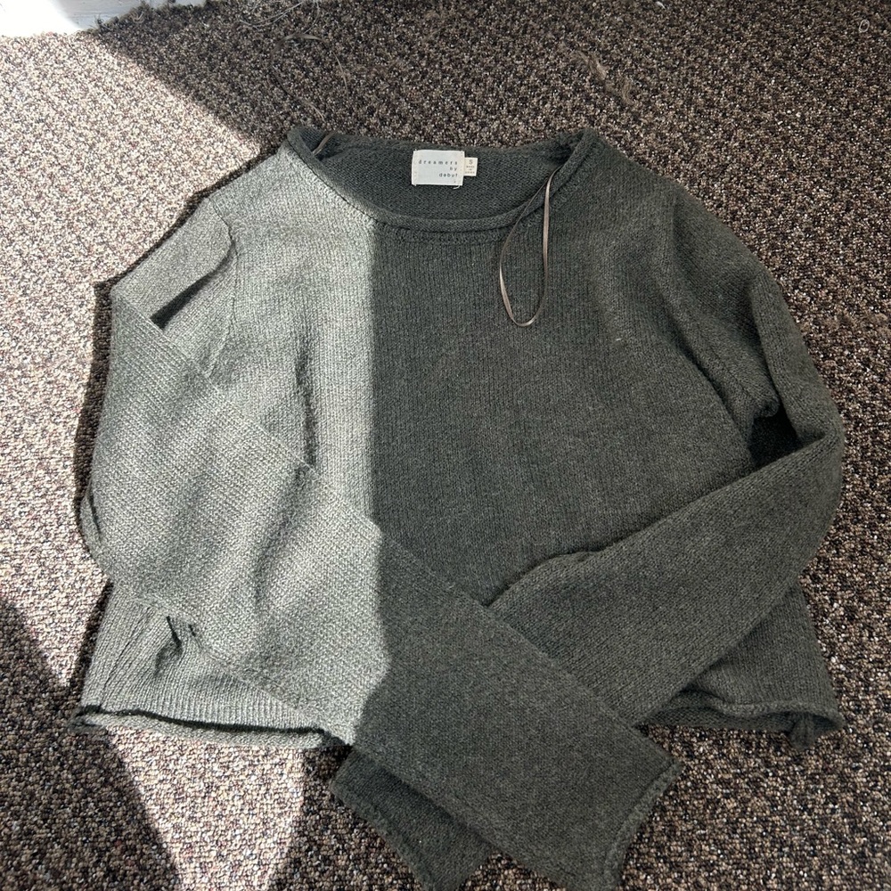 Cropped sweater